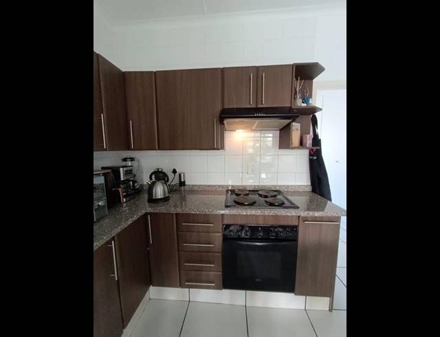 1 BEDROOM PROPERTY TO RENT IN RANDBURG CENTRAL